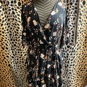 Torrid V-neck Faux Wrap Floral Midi-dress plus size 00.